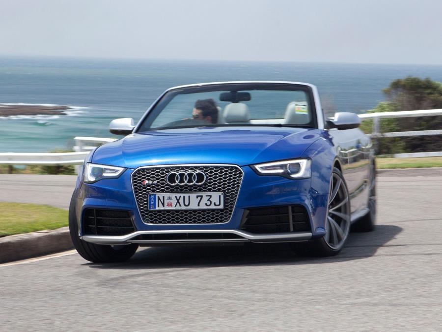  Audi RS5 Cabriolet 2013 года  (AU) (фото 3 из 19)